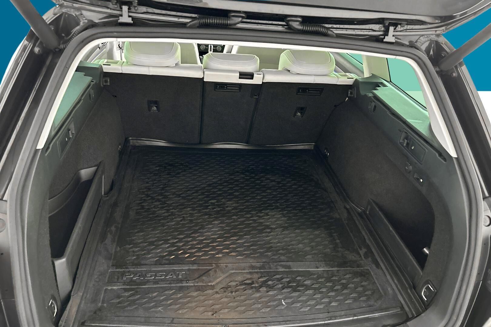 Volkswagen Passat iso kuva 26