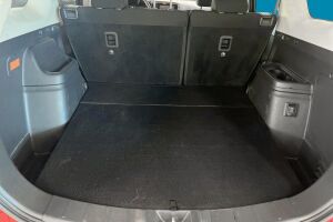 Mitsubishi Outlander PHEV esikatselu 12