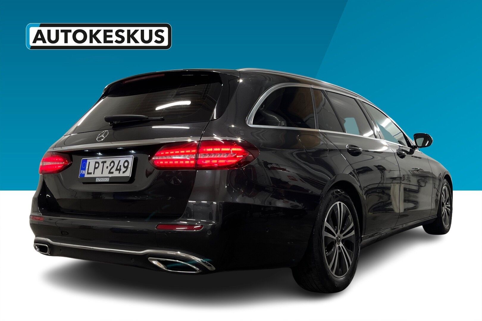 Mercedes-Benz E iso kuva 1