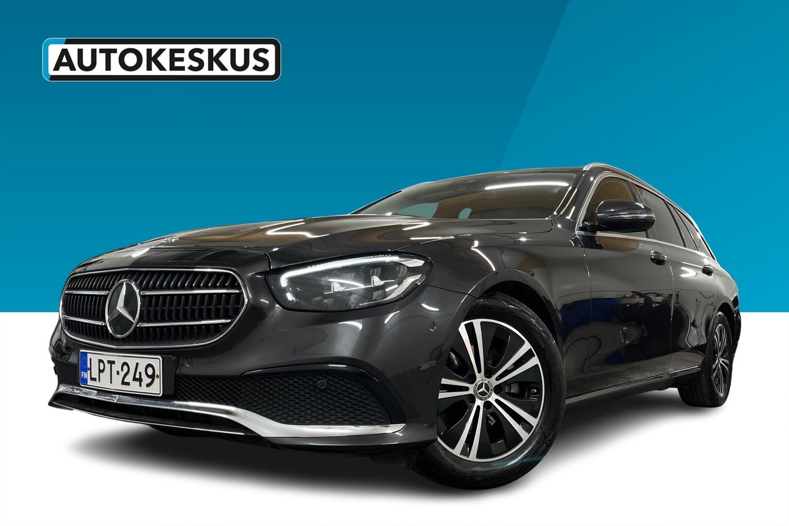 Mercedes-Benz E iso kuva 0