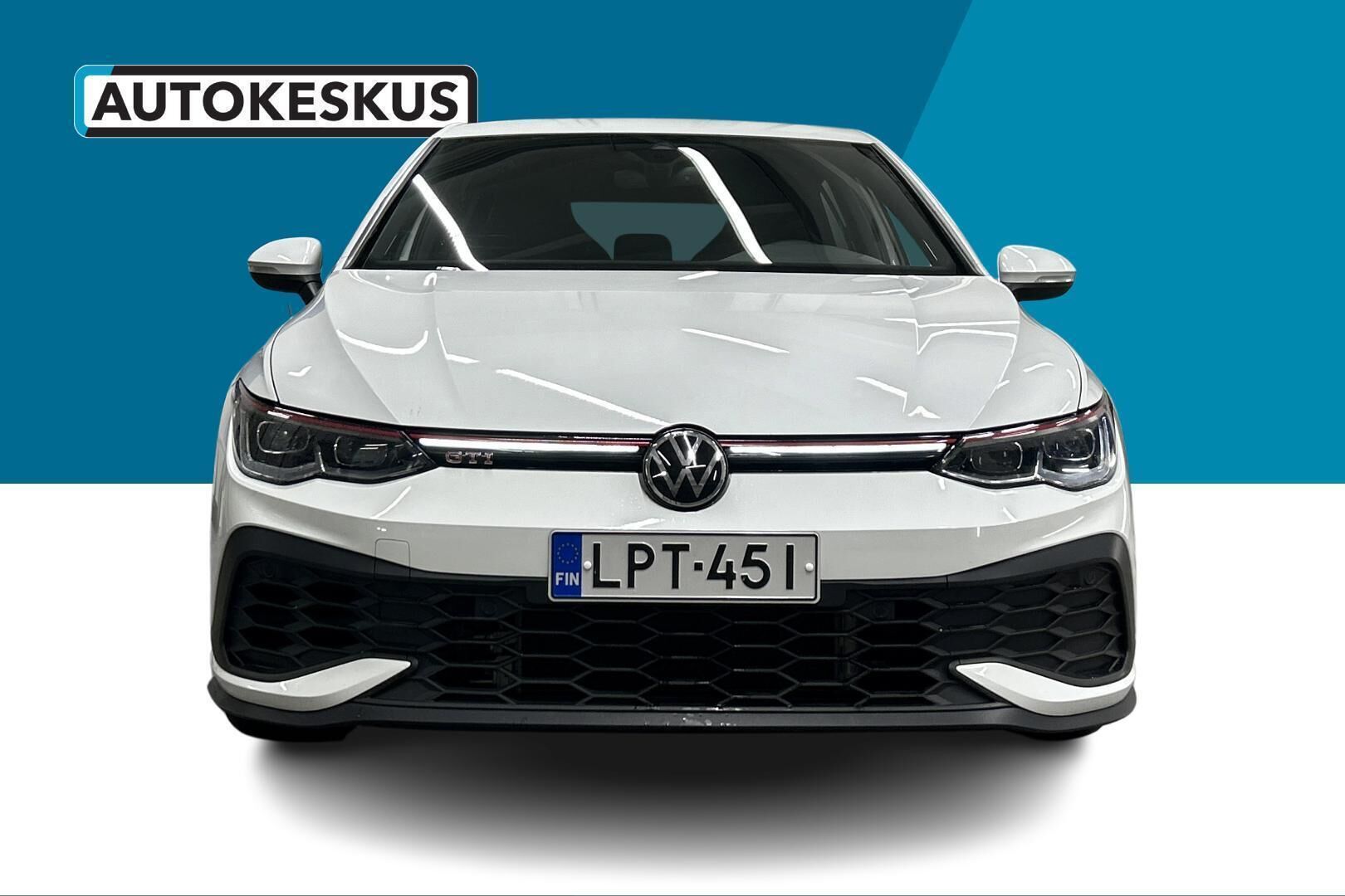 Volkswagen Golf iso kuva 1