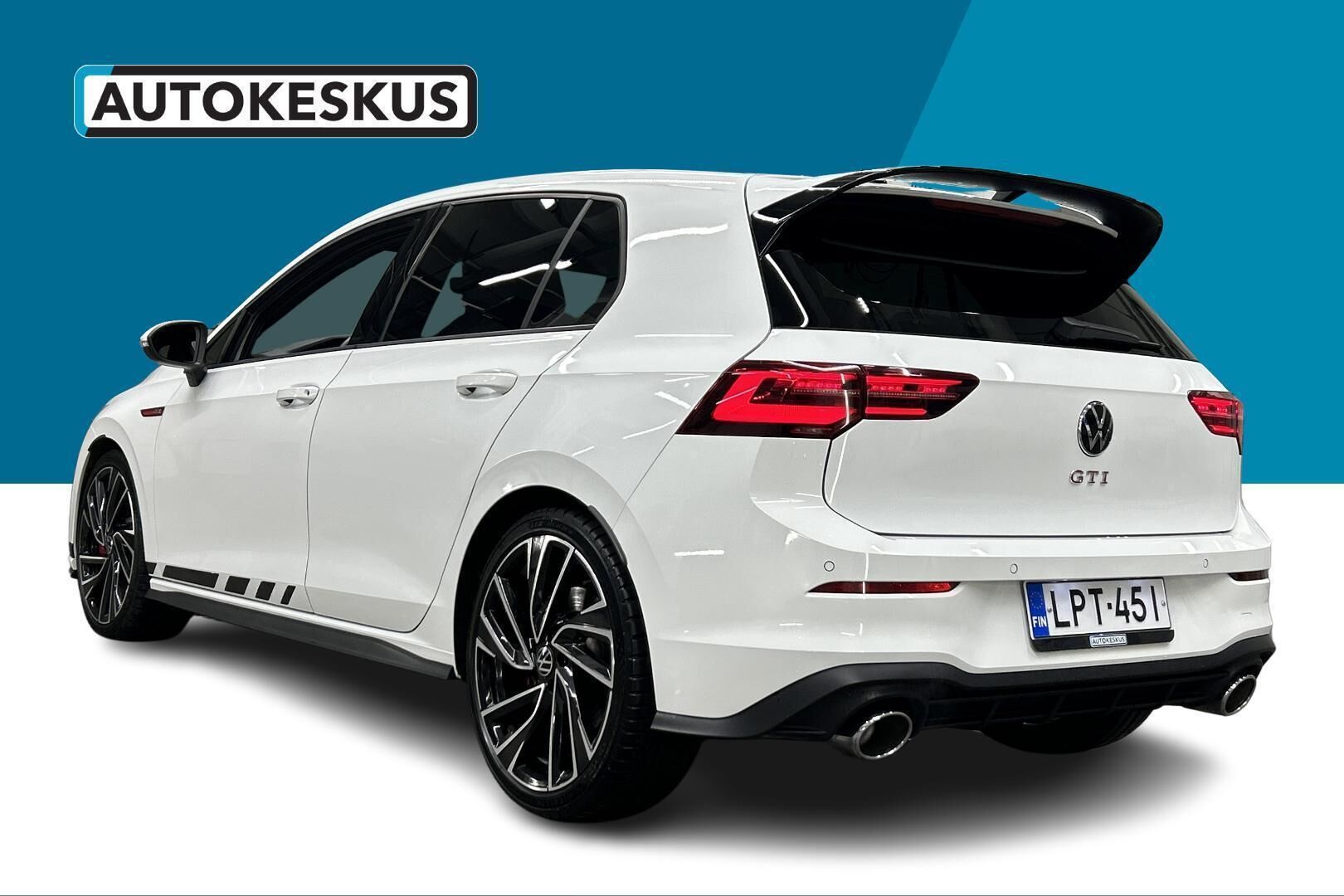 Volkswagen Golf iso kuva 26