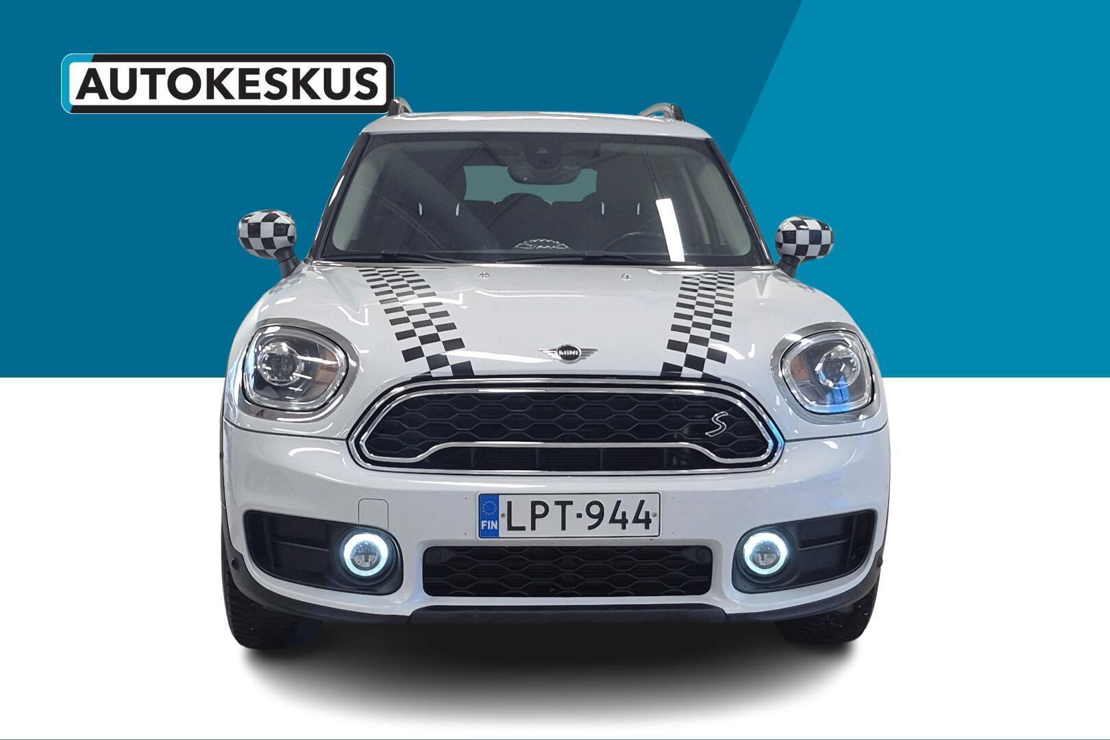 MINI COOPER iso kuva 2