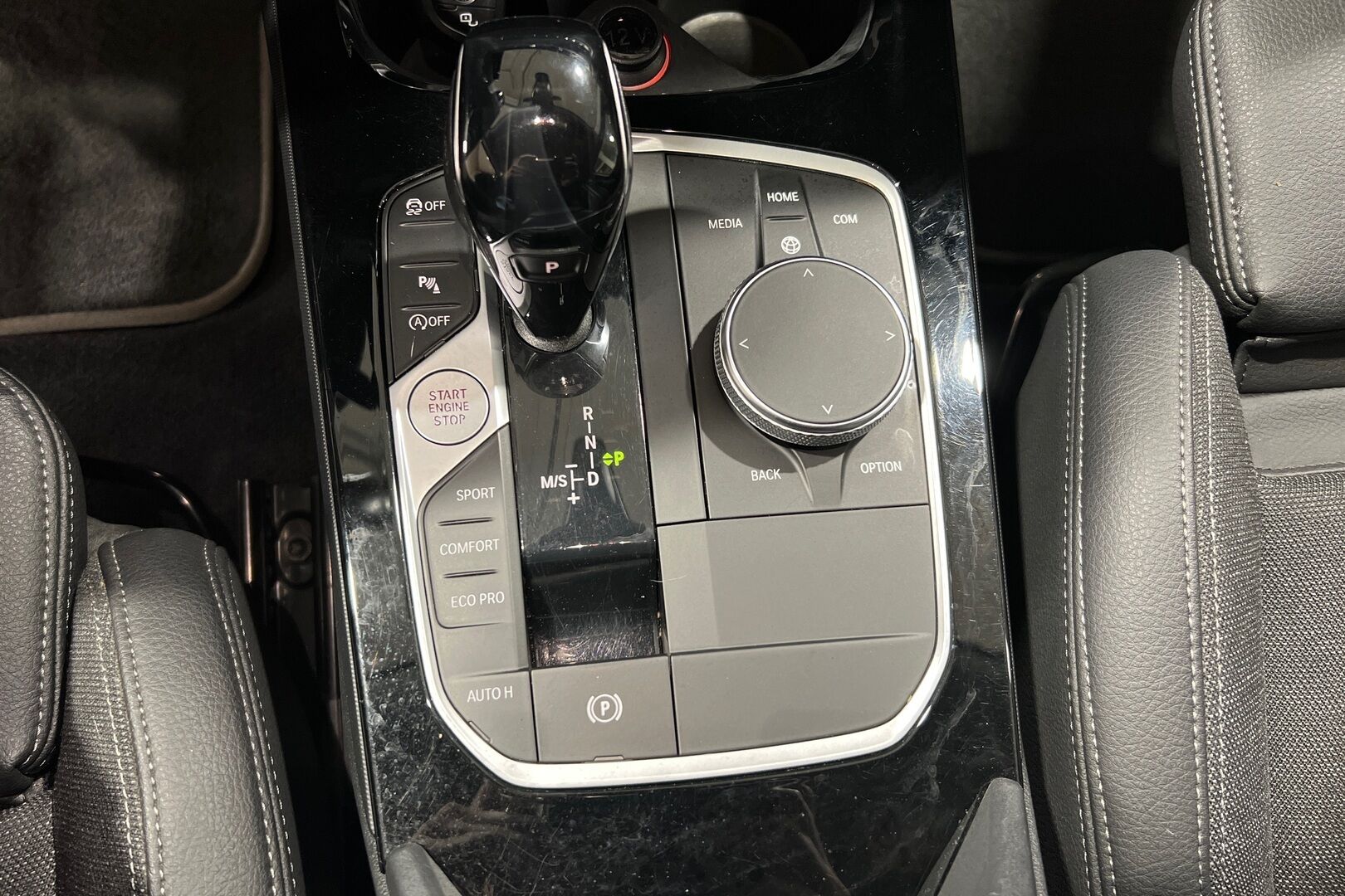 BMW 2-SARJA iso kuva 13