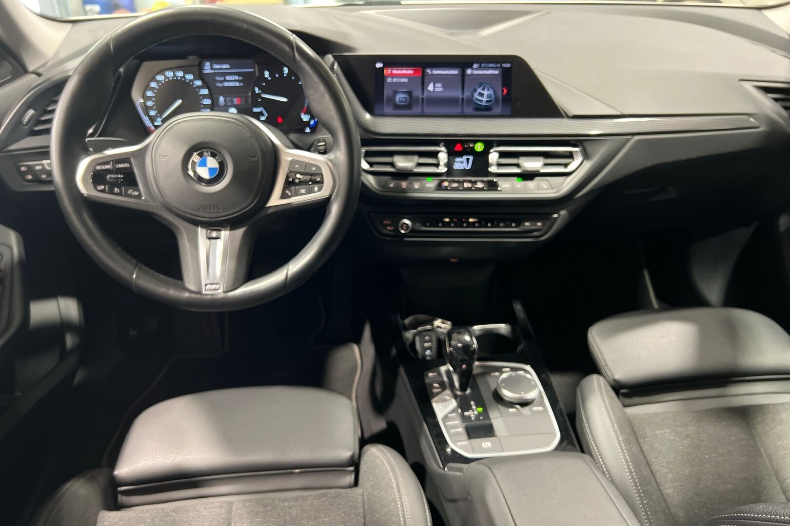 BMW 2-SARJA iso kuva 6