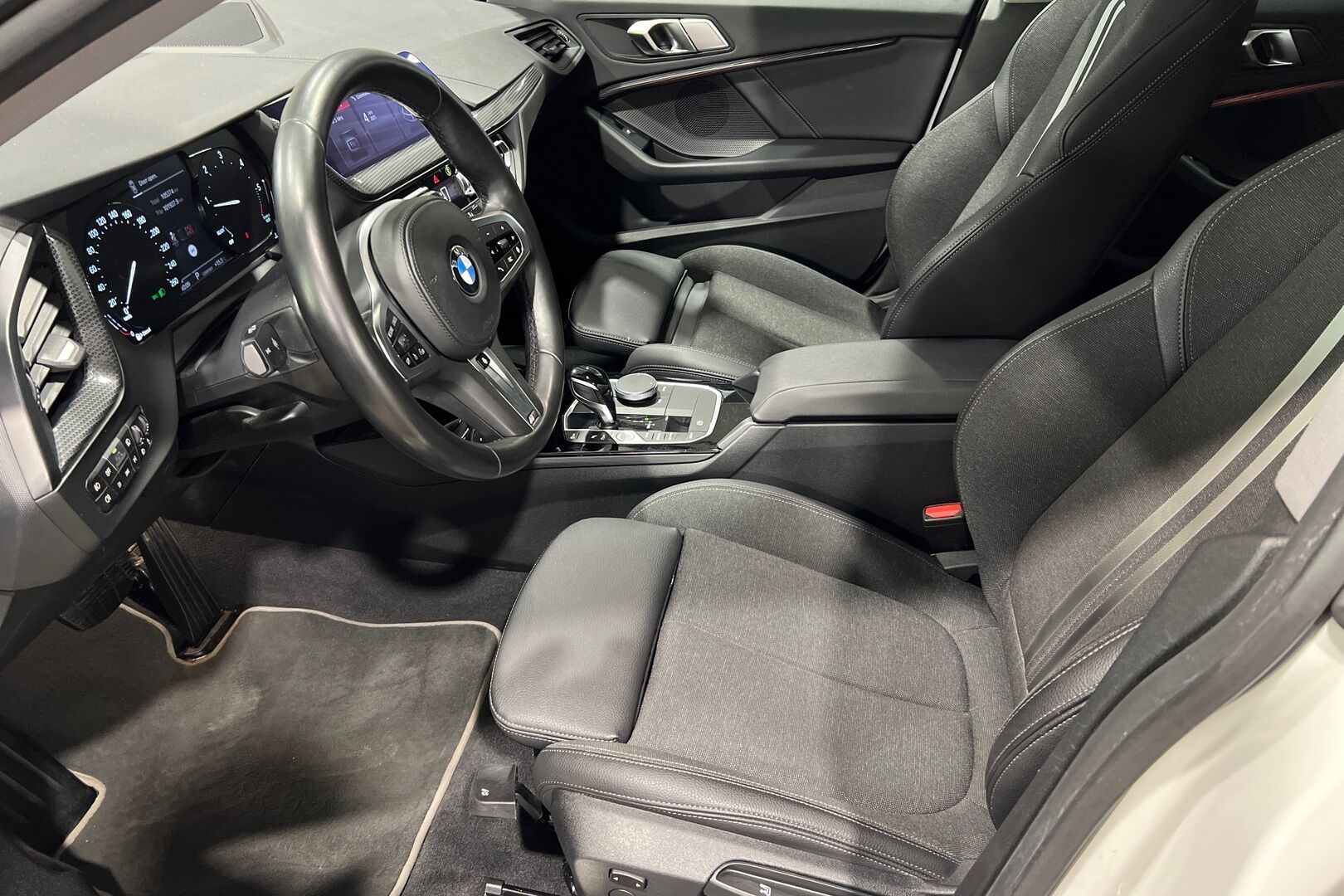 BMW 2-SARJA iso kuva 7