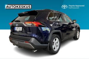Toyota RAV4 esikatselu 4
