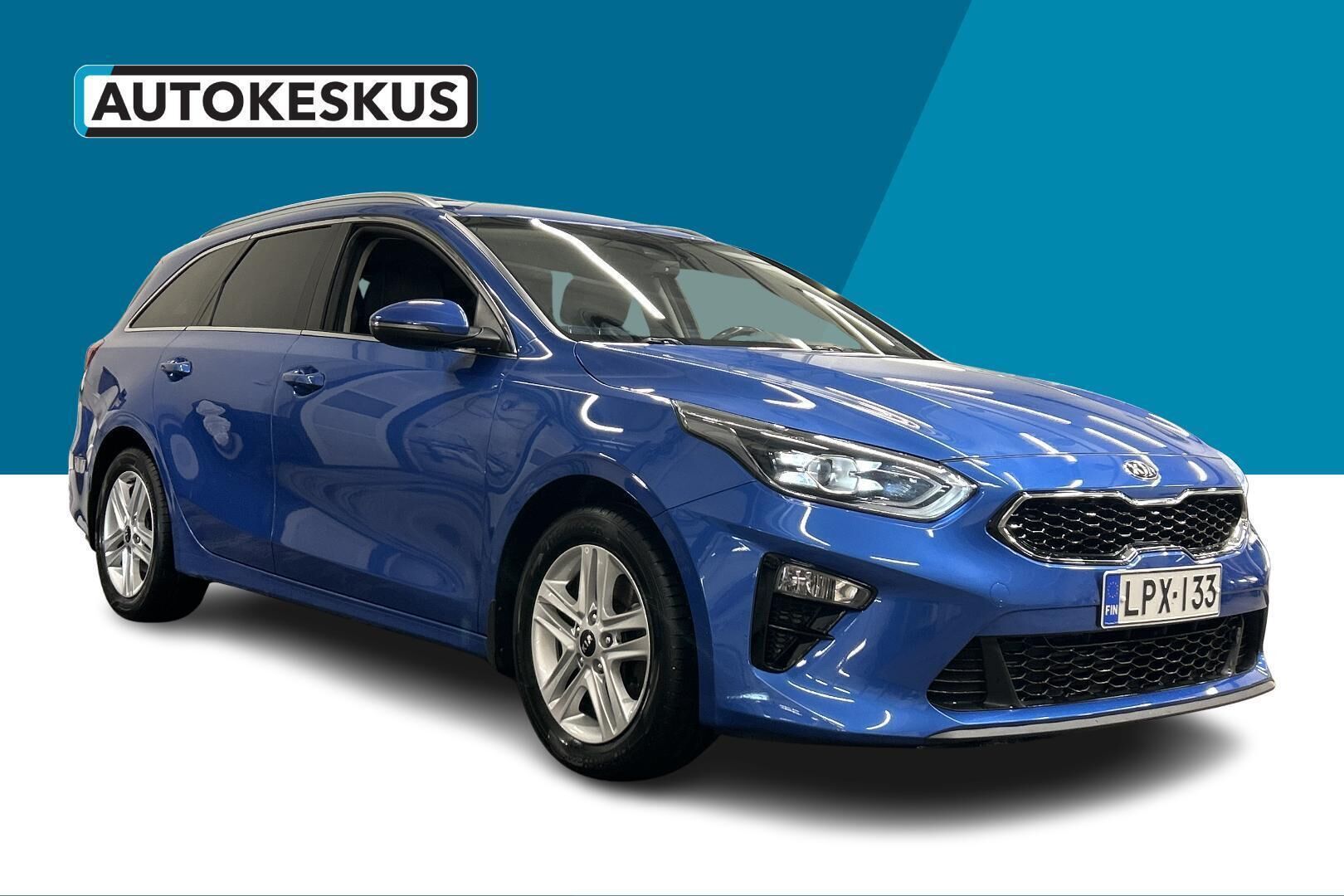 Kia Ceed iso kuva 3