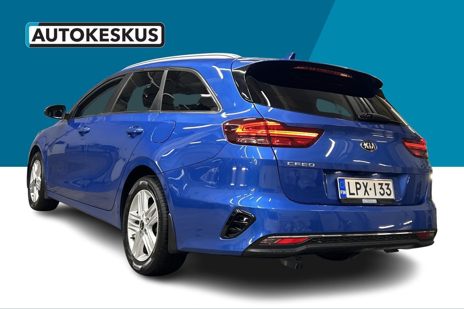 Kia Ceed iso kuva 7