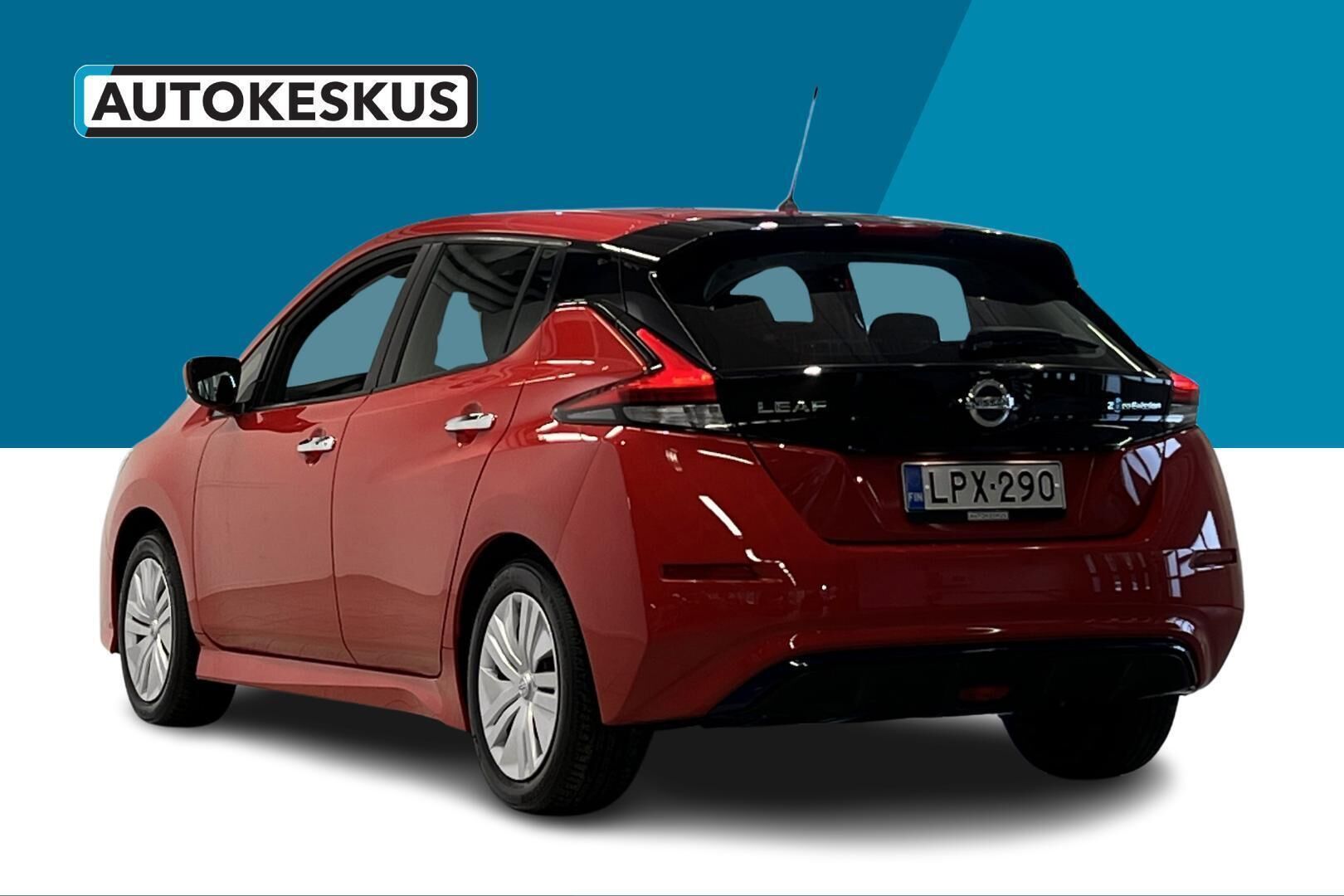Nissan Leaf iso kuva 6