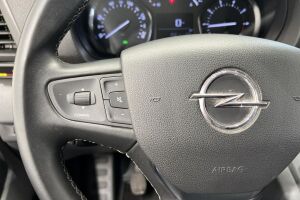 Opel Vivaro esikatselu 17