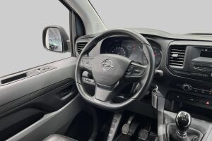 Opel Vivaro esikatselu 22