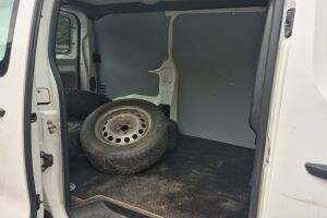 Opel Vivaro esikatselu 4
