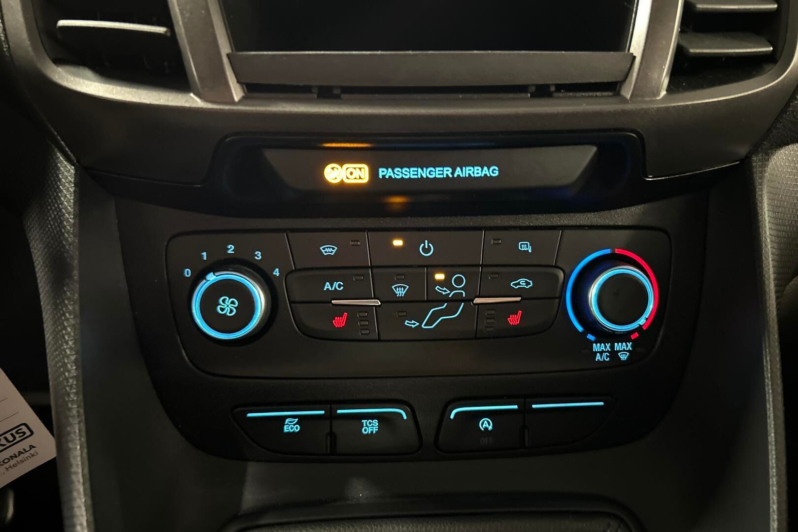Ford Transit Connect iso kuva 23