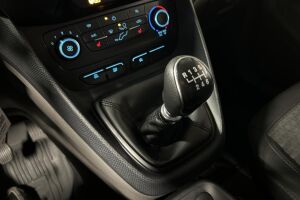 Ford Transit Connect esikatselu 24