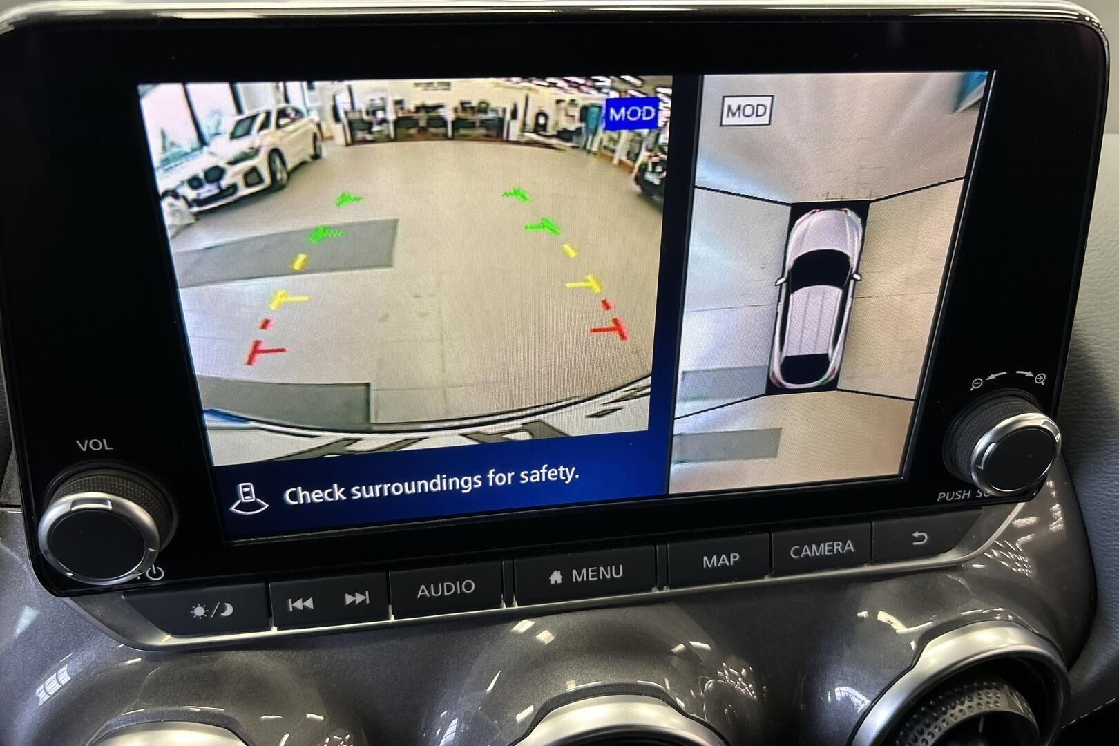 Nissan Juke iso kuva 18