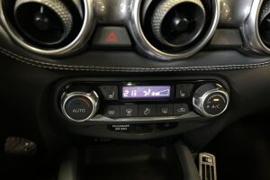 Nissan Juke esikatselu 19