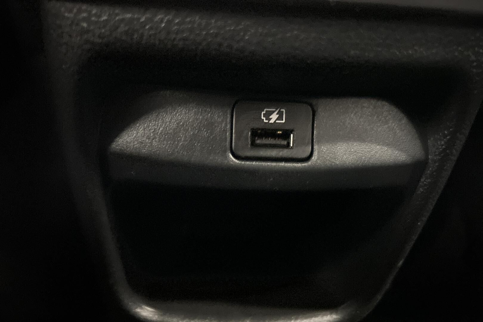 Nissan Juke iso kuva 29