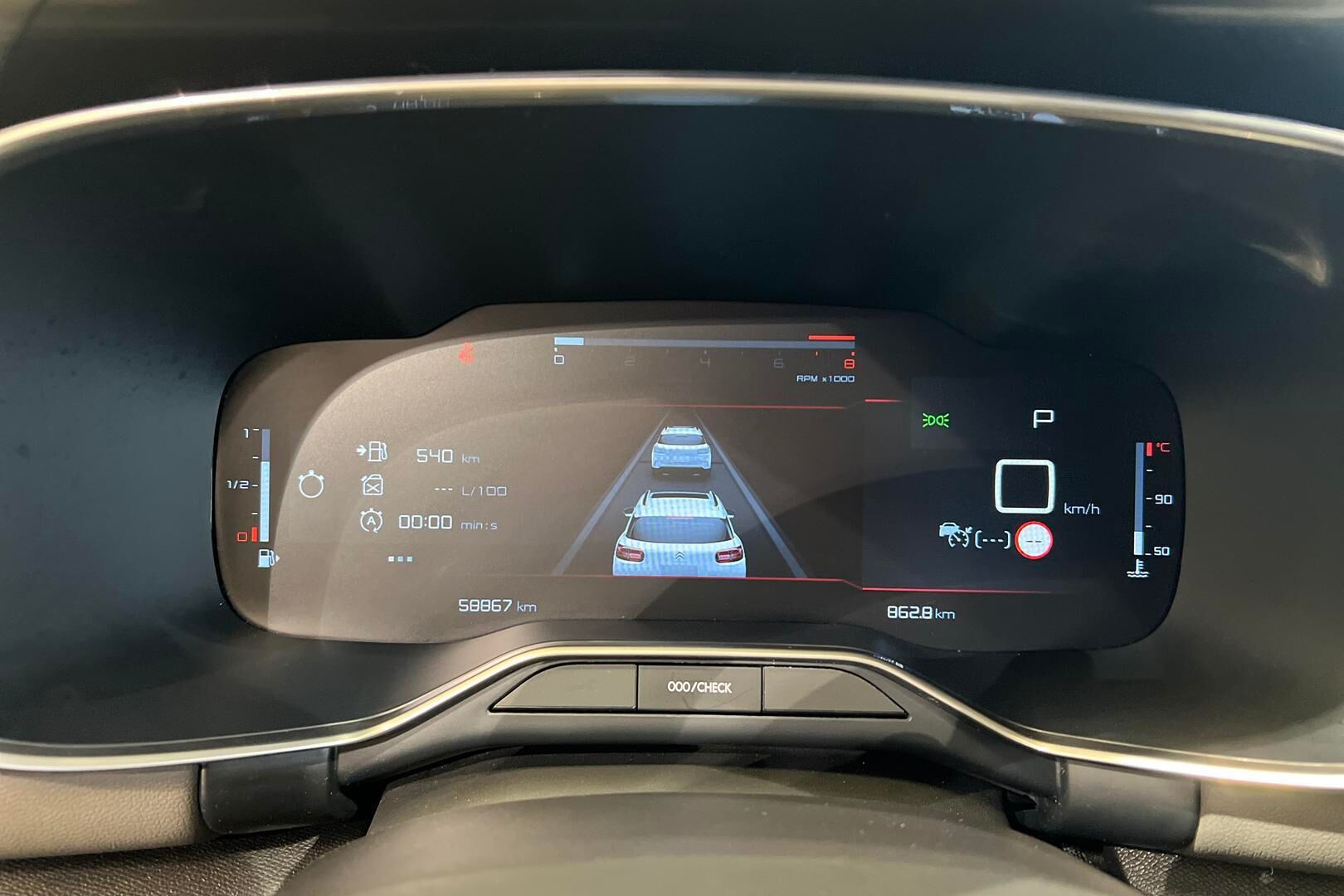 Citroen C5 Aircross iso kuva 14