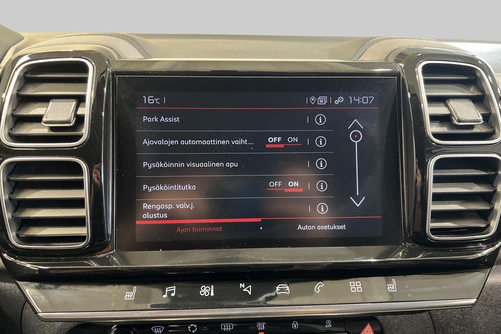 Citroen C5 Aircross iso kuva 18