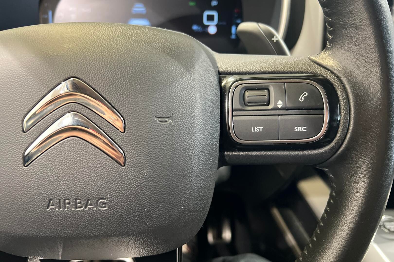 Citroen C5 Aircross iso kuva 24