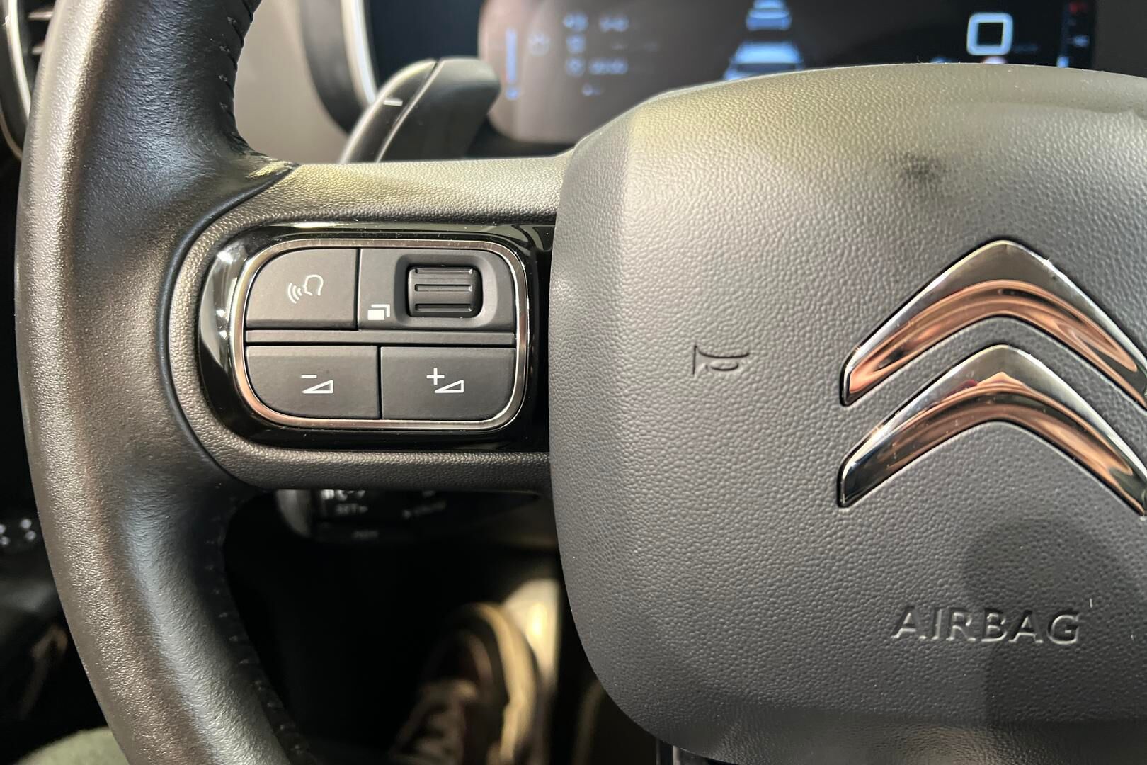 Citroen C5 Aircross iso kuva 25