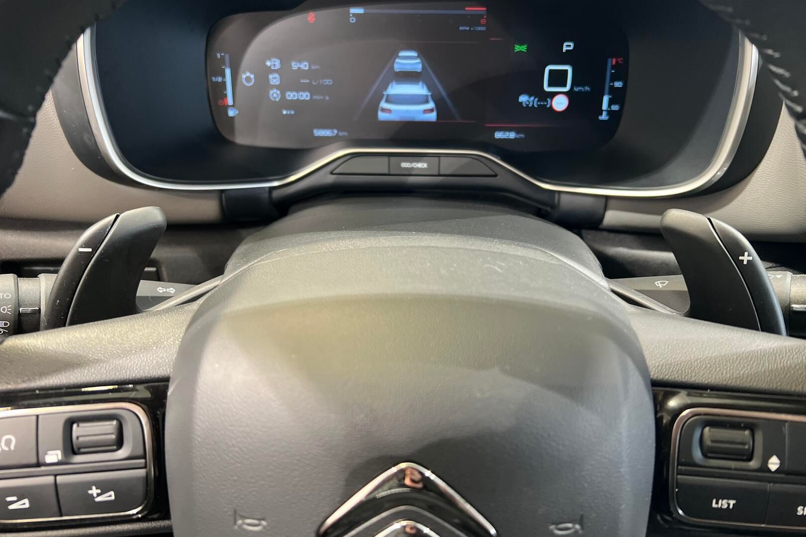Citroen C5 Aircross iso kuva 26