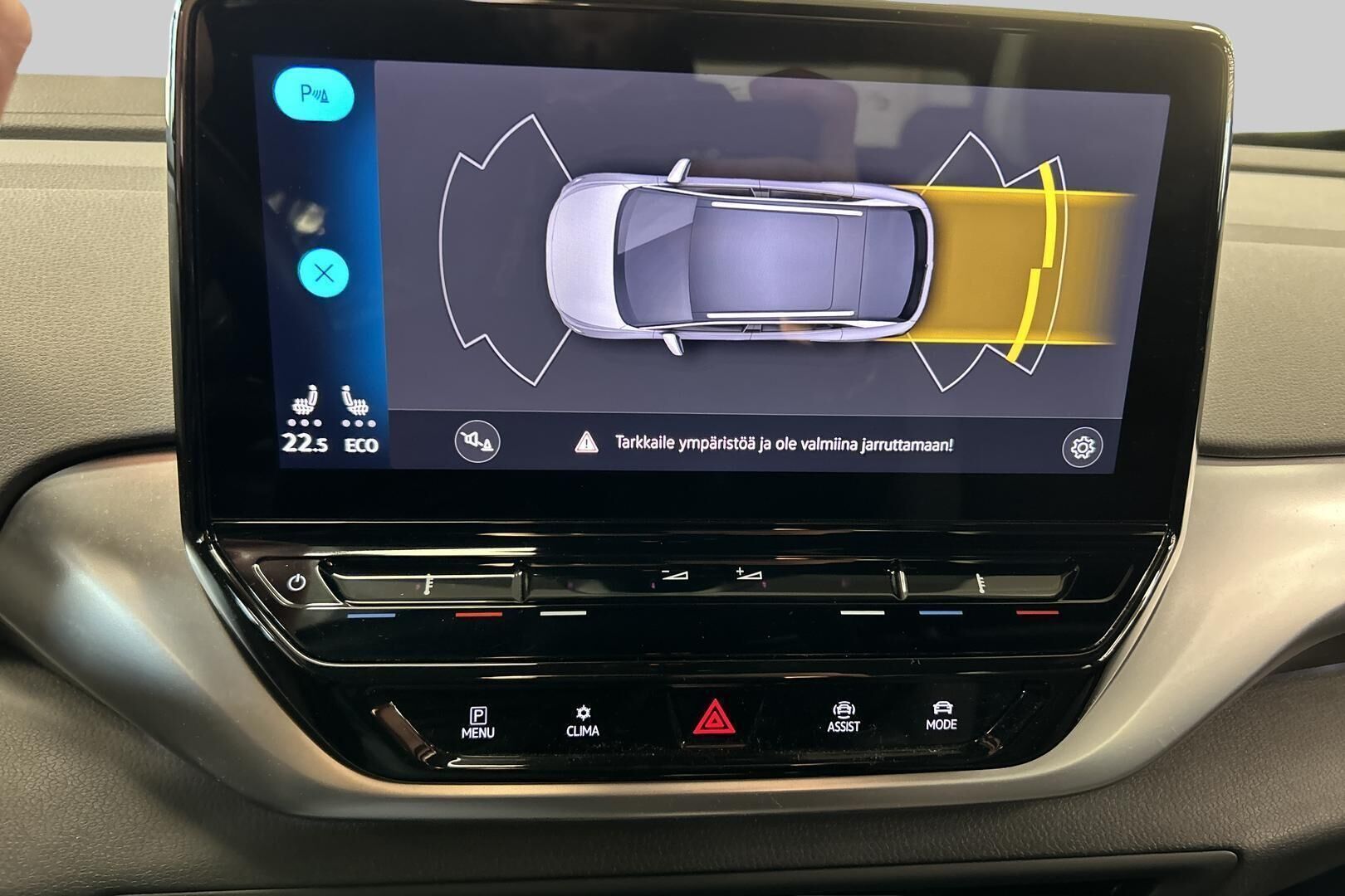 Volkswagen ID.4 iso kuva 18