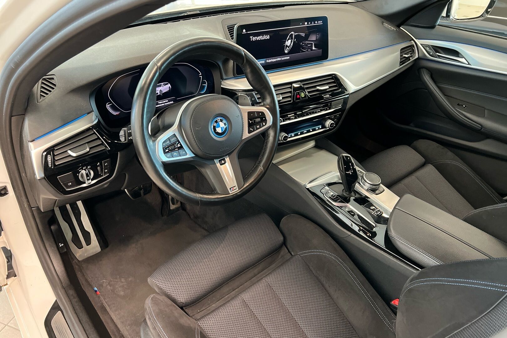 BMW 5-sarja iso kuva 6