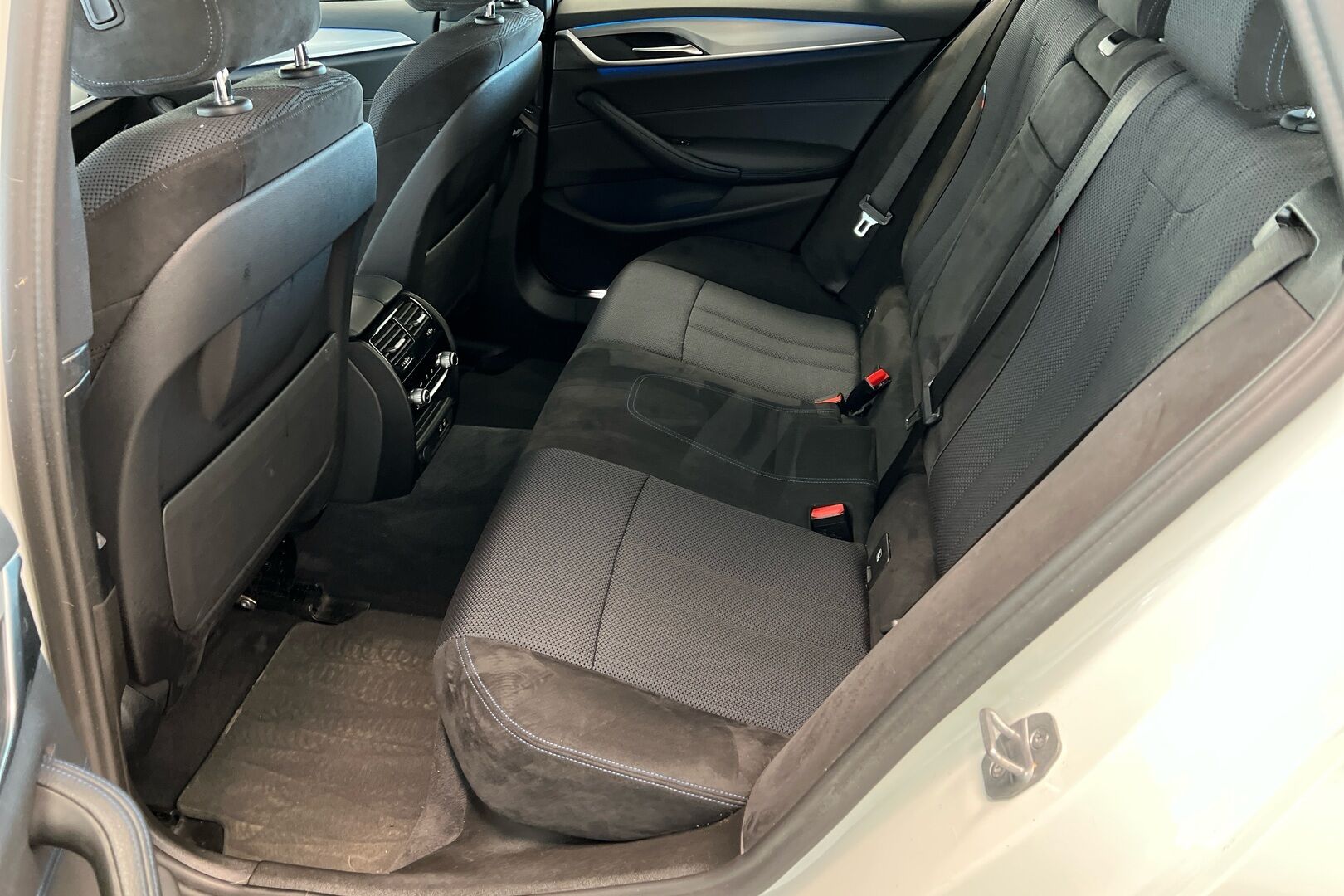 BMW 5-sarja iso kuva 8