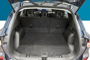 Ford Kuga esikatselu 12