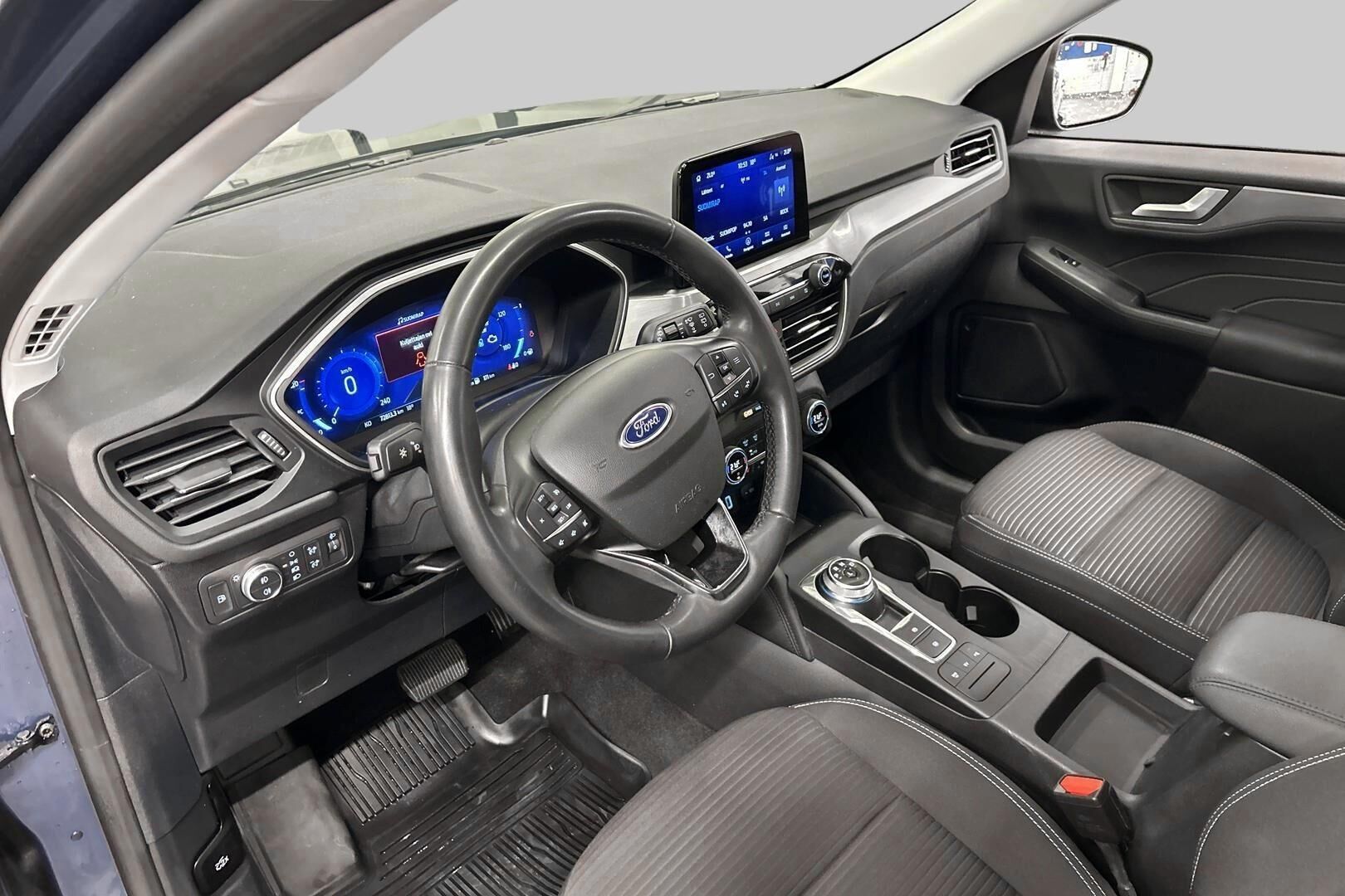 Ford Kuga iso kuva 9