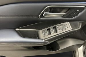 Nissan Qashqai esikatselu 16