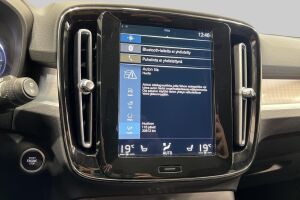 Volvo XC40 esikatselu 19