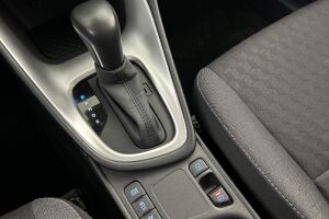 Toyota Yaris esikatselu 16