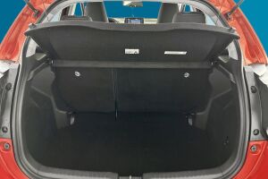 Toyota Yaris esikatselu 12