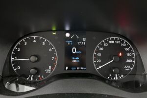 Toyota Yaris esikatselu 13