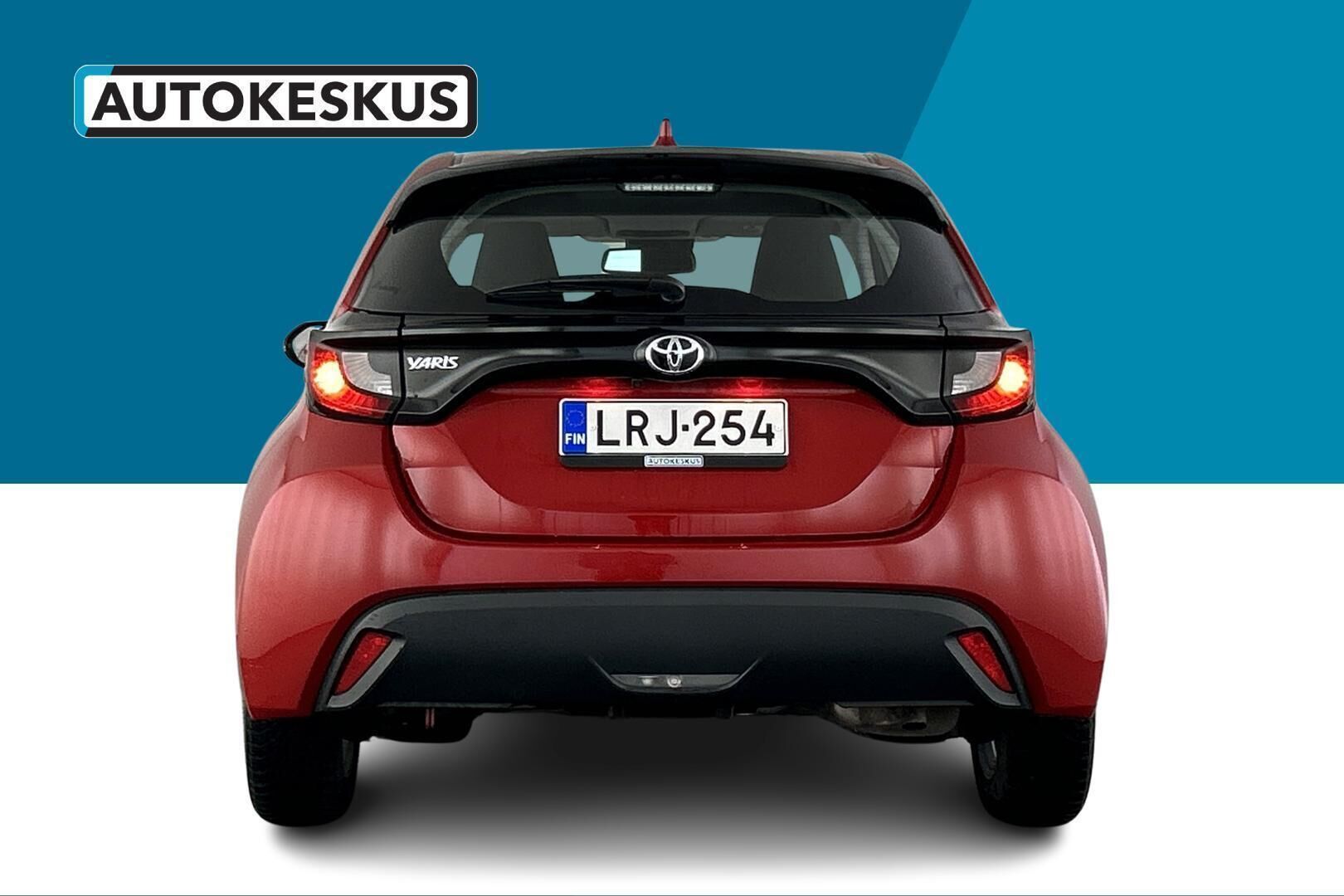 Toyota Yaris iso kuva 6