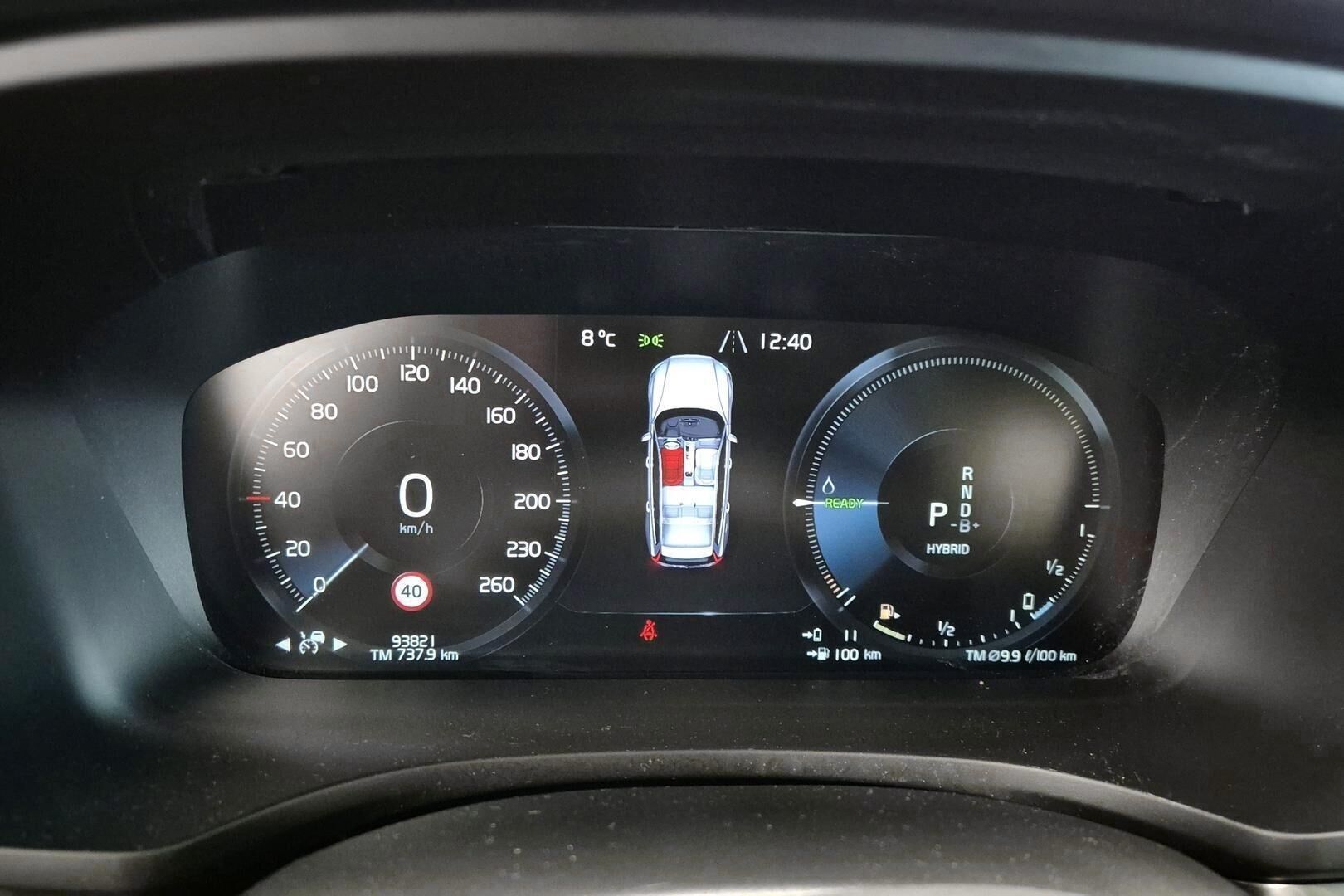 Volvo V60 iso kuva 24