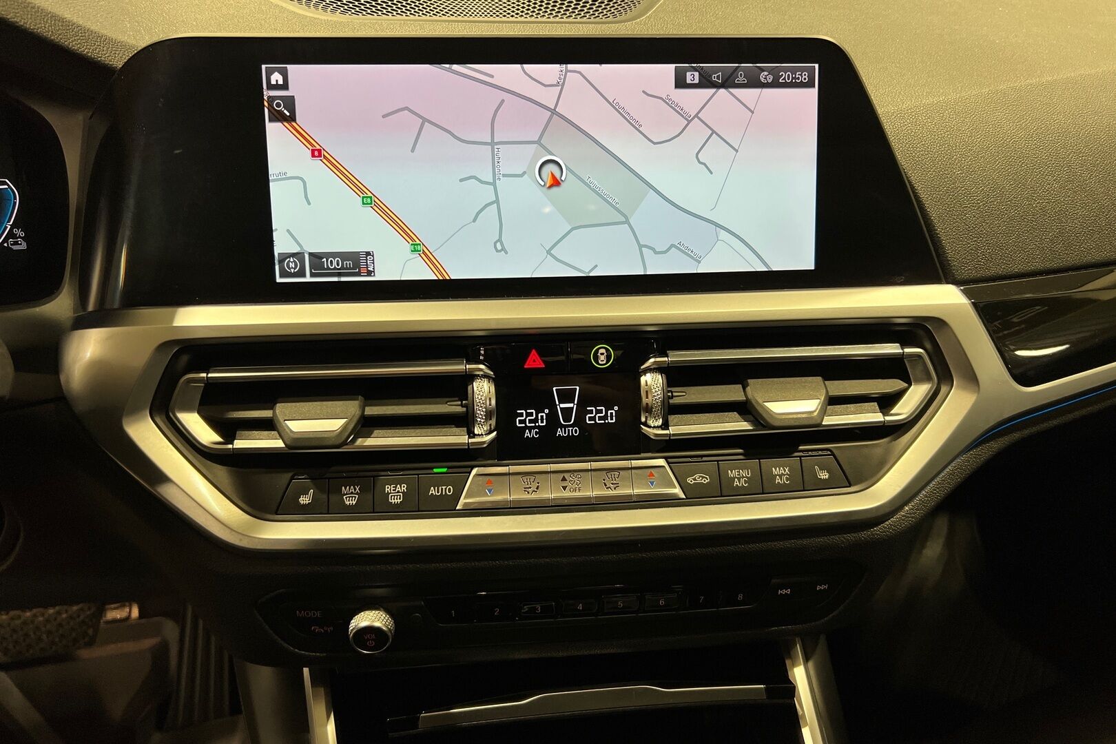 BMW 3-sarja iso kuva 13