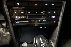 Volkswagen T-Roc esikatselu 20