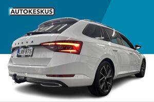 Skoda Superb esikatselu 5