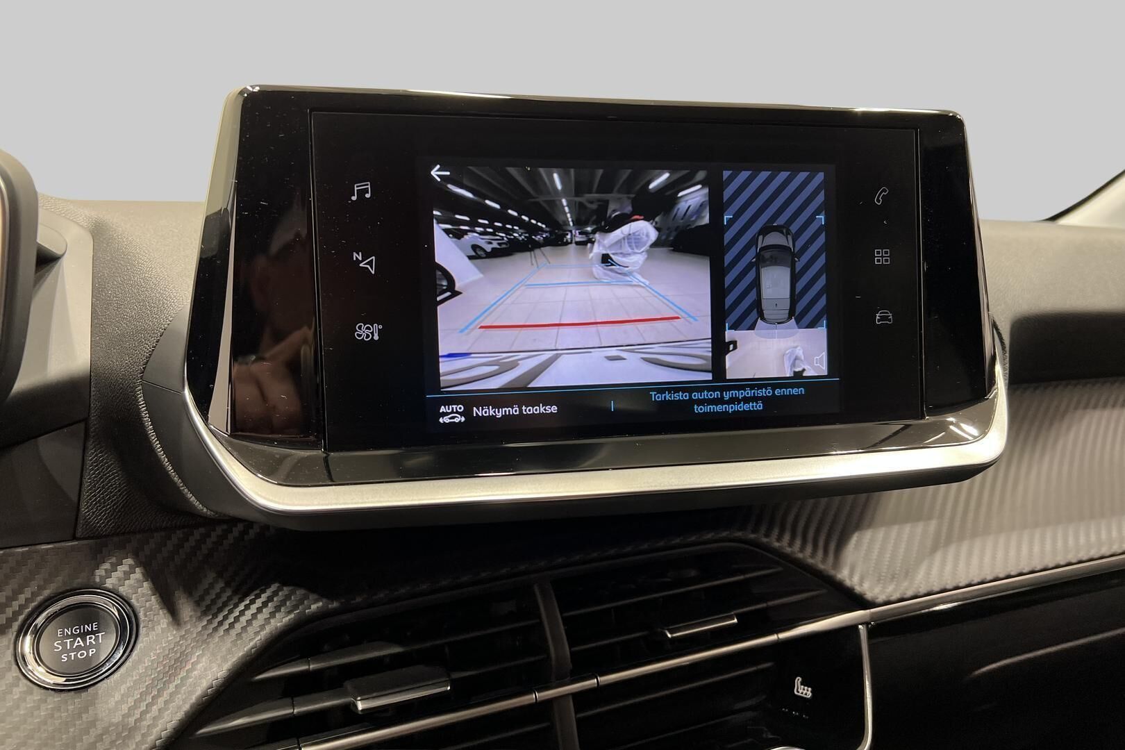 Peugeot e-208 iso kuva 14