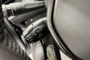 Peugeot e-208 esikatselu 25