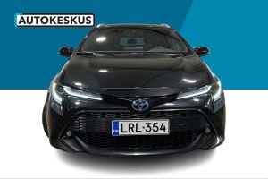 Toyota Corolla esikatselu 23