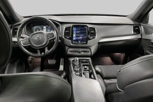 Volvo XC90 esikatselu 11