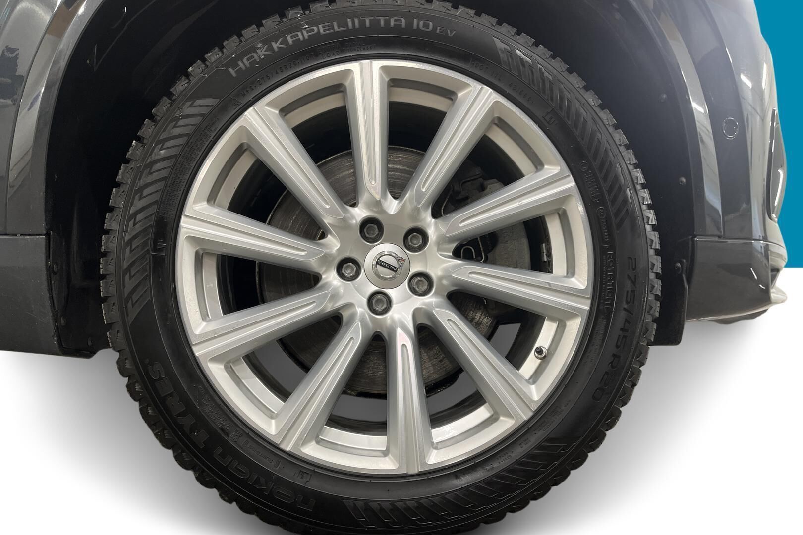 Volvo XC90 iso kuva 13