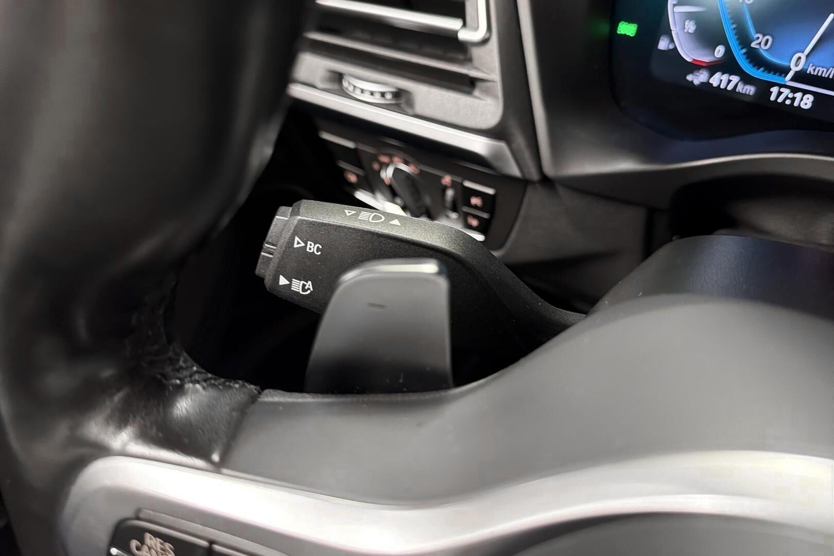 BMW X3 iso kuva 21