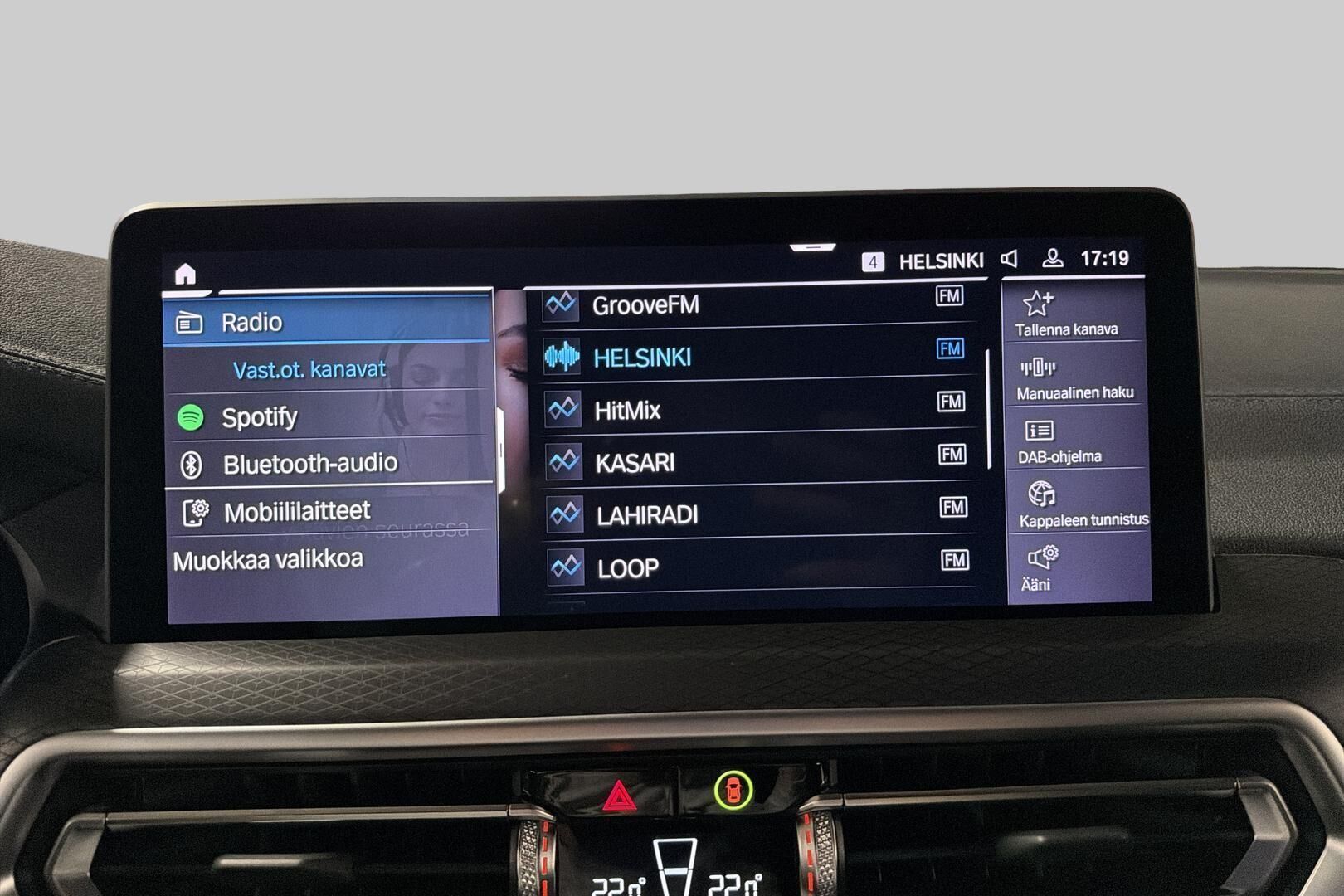 BMW X3 iso kuva 28