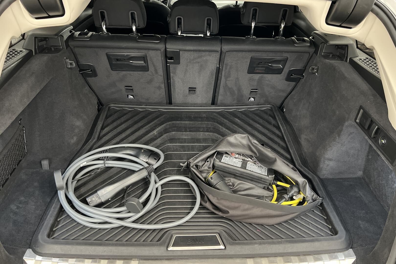 BMW 3-sarja iso kuva 11